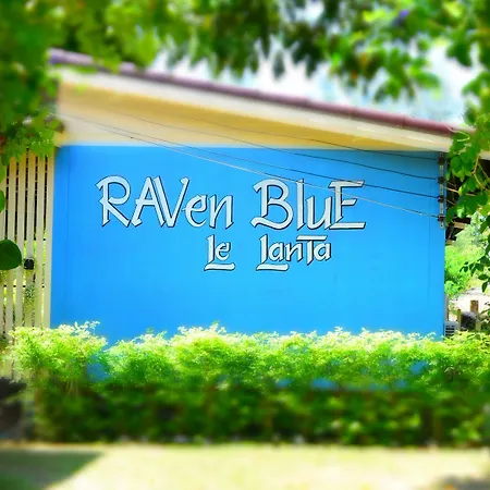 Hotel Raven Blue